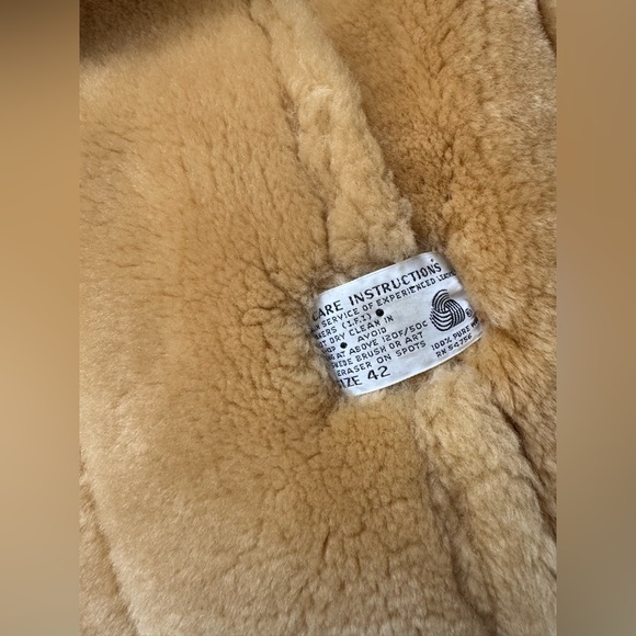 Saks Fifth Avenue brown shearling jacket coat Size 42 - Picture 13 of 17